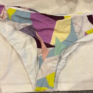 BNwT bikini bottoms size L